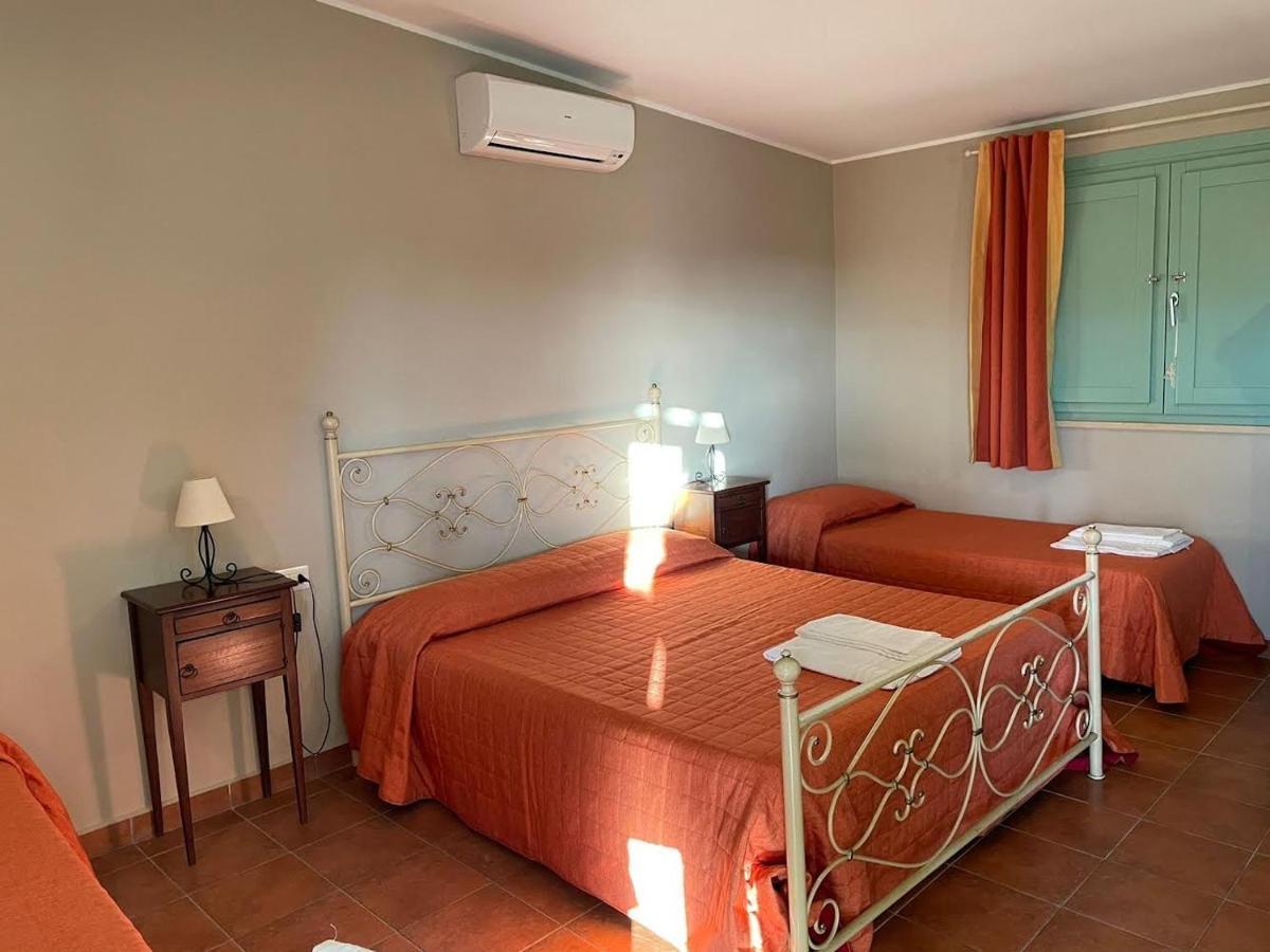 Hotel Borgo Nocchiara Carlentini Exterior foto